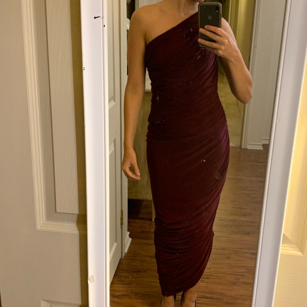 Norma Kamali Diana Gown